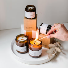 Carica l'immagine nel visualizzatore di Gallery, Candela Marzo