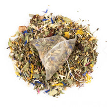 Lade das Bild in den Galerie-Viewer, Box Natale Tisane e Mug Rossa - Dhyāna Natural Leaf Tea