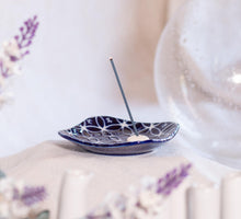 Carica l'immagine nel visualizzatore di Gallery, Brucia incenso Ruri Shippoh