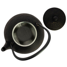 Lade das Bild in den Galerie-Viewer, Iwachu Seigaiha Teekanne